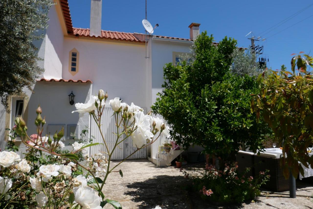 Moradia Albertina Sardoal Exterior photo